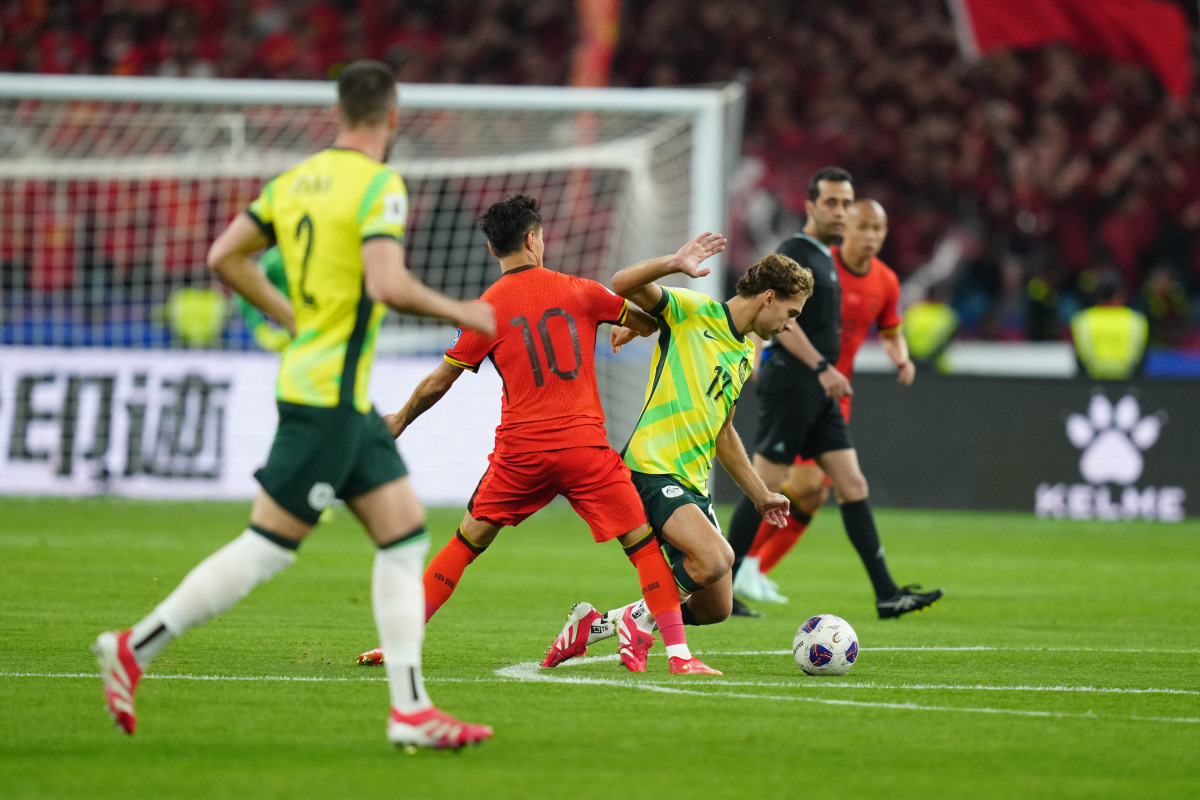 包含澳大利亚迎战中国，日本-获得胜利的词条