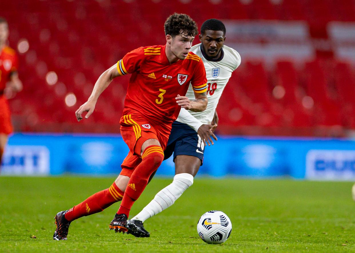 包含马其顿队发挥出色，欧预赛正面迎战顶级对手的词条