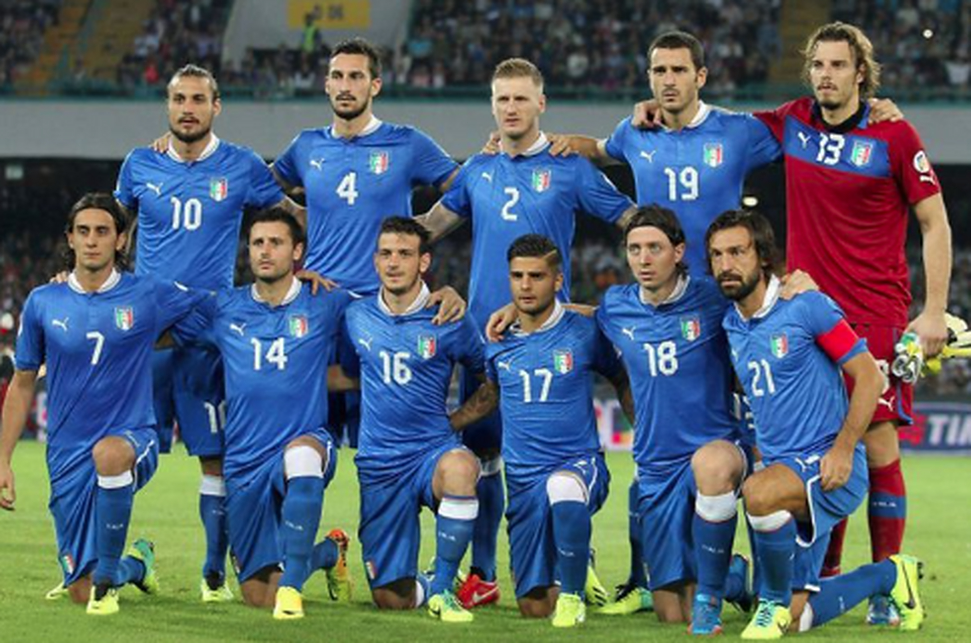 包含马其顿队发挥出色，欧预赛正面迎战顶级对手的词条