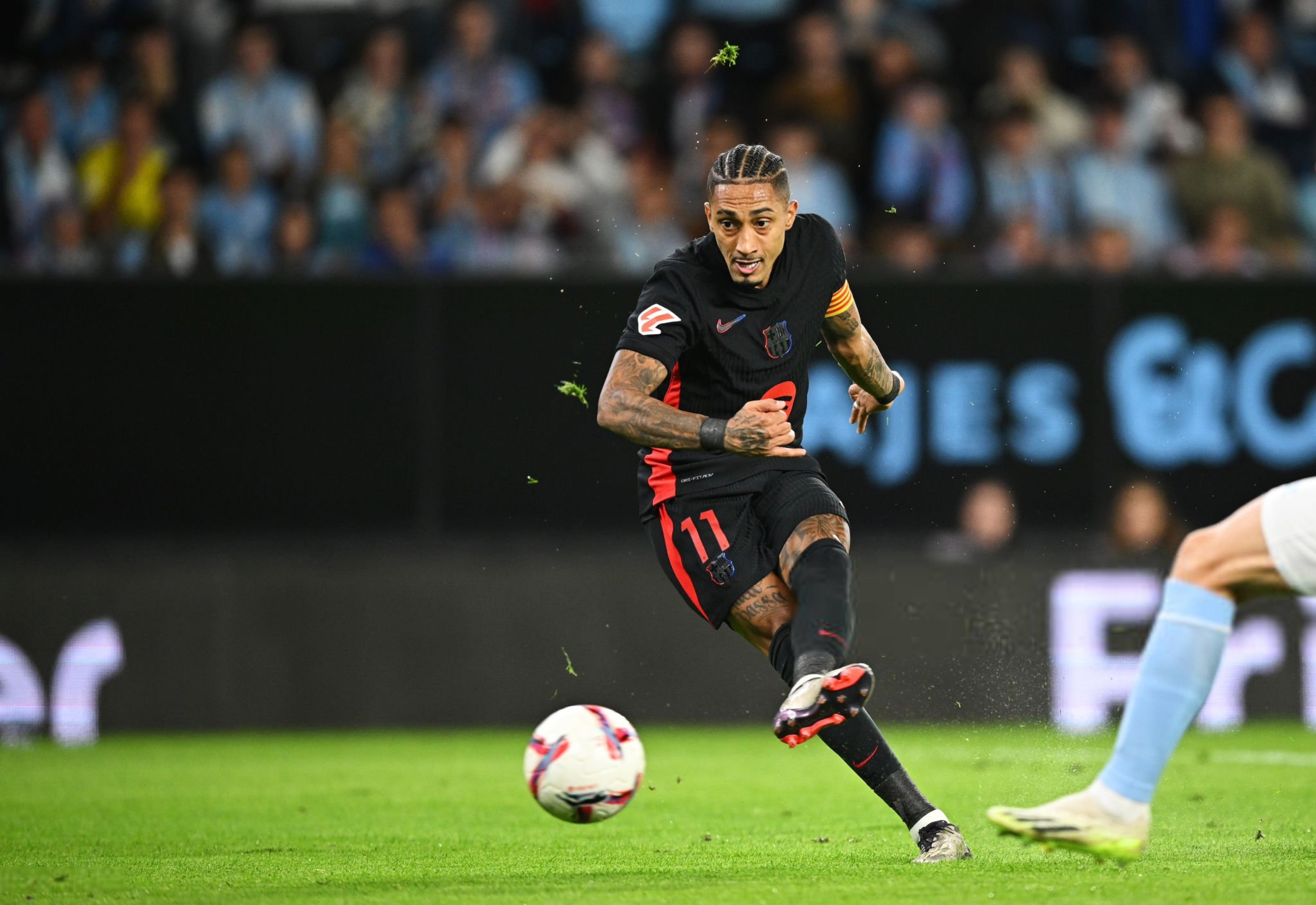 塞尔塔大胜巴拉多利德，保持不败