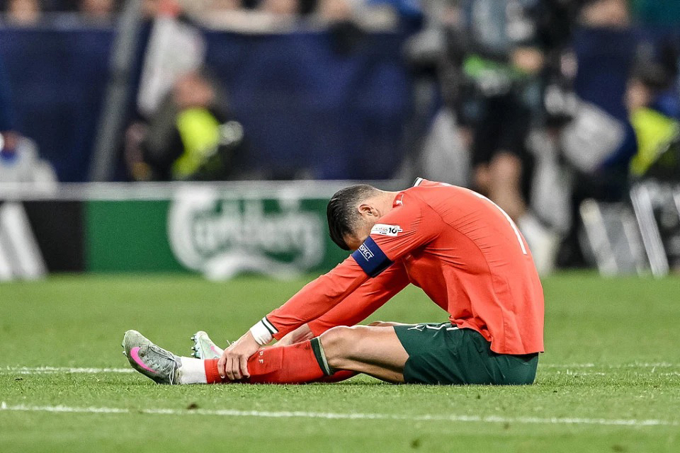 西班牙球员在葡萄牙比赛中势如破竹的简单介绍 西班牙球员在葡萄牙比赛中势如破竹的简单介绍