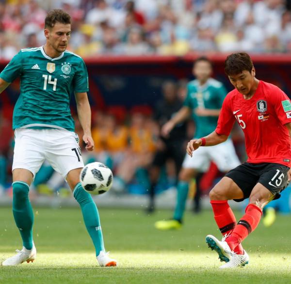 德国队险胜日本队，奥恰洛夫统治全场