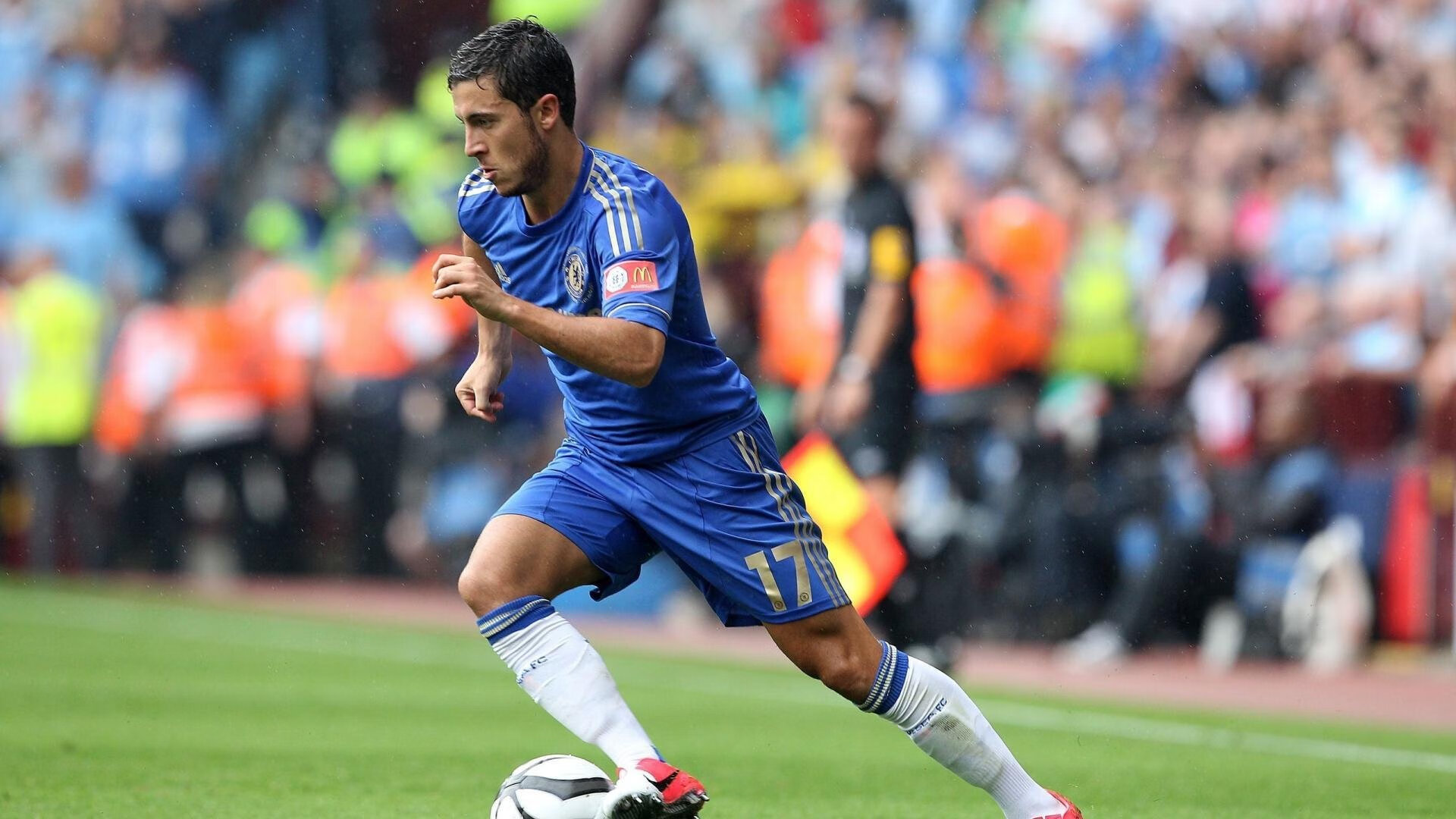 铁壁与王冠，墨西哥的防守艺术与卡塞米罗的加冕时刻